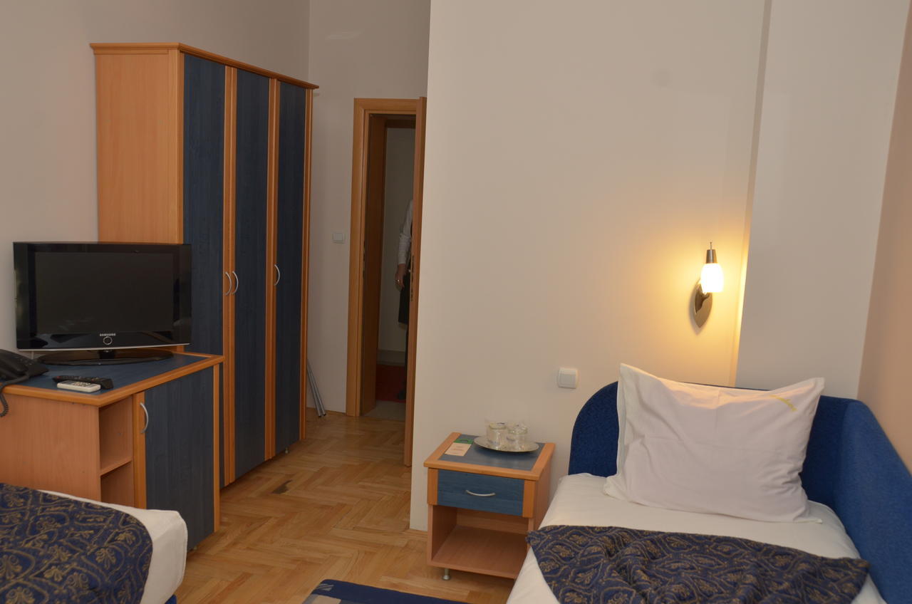 Hotel Dragovic สเมเดเรโว ห้อง รูปภาพ